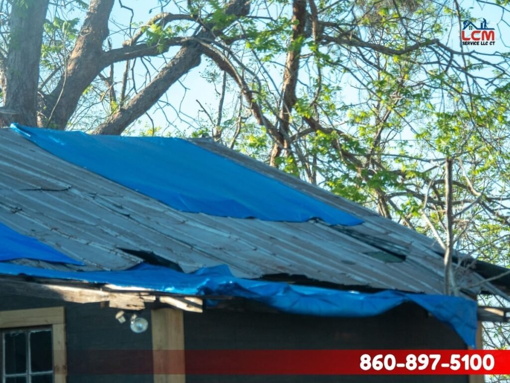 Emergency roof tarp service Waterbury ct usa
